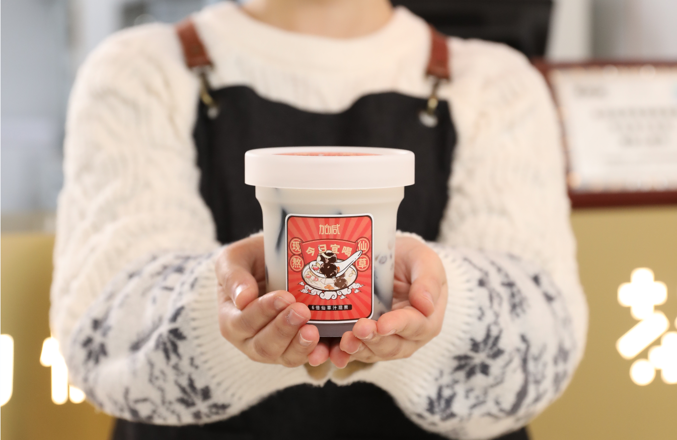 yy易游茶饮：商场经营奶茶加盟店有哪些好处